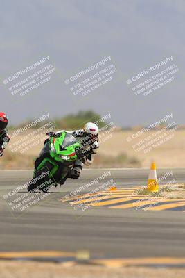 media/Sep-30-2023-SoCal Trackdays (Sat) [[636657bffb]]/Turn 15 (1120am)/